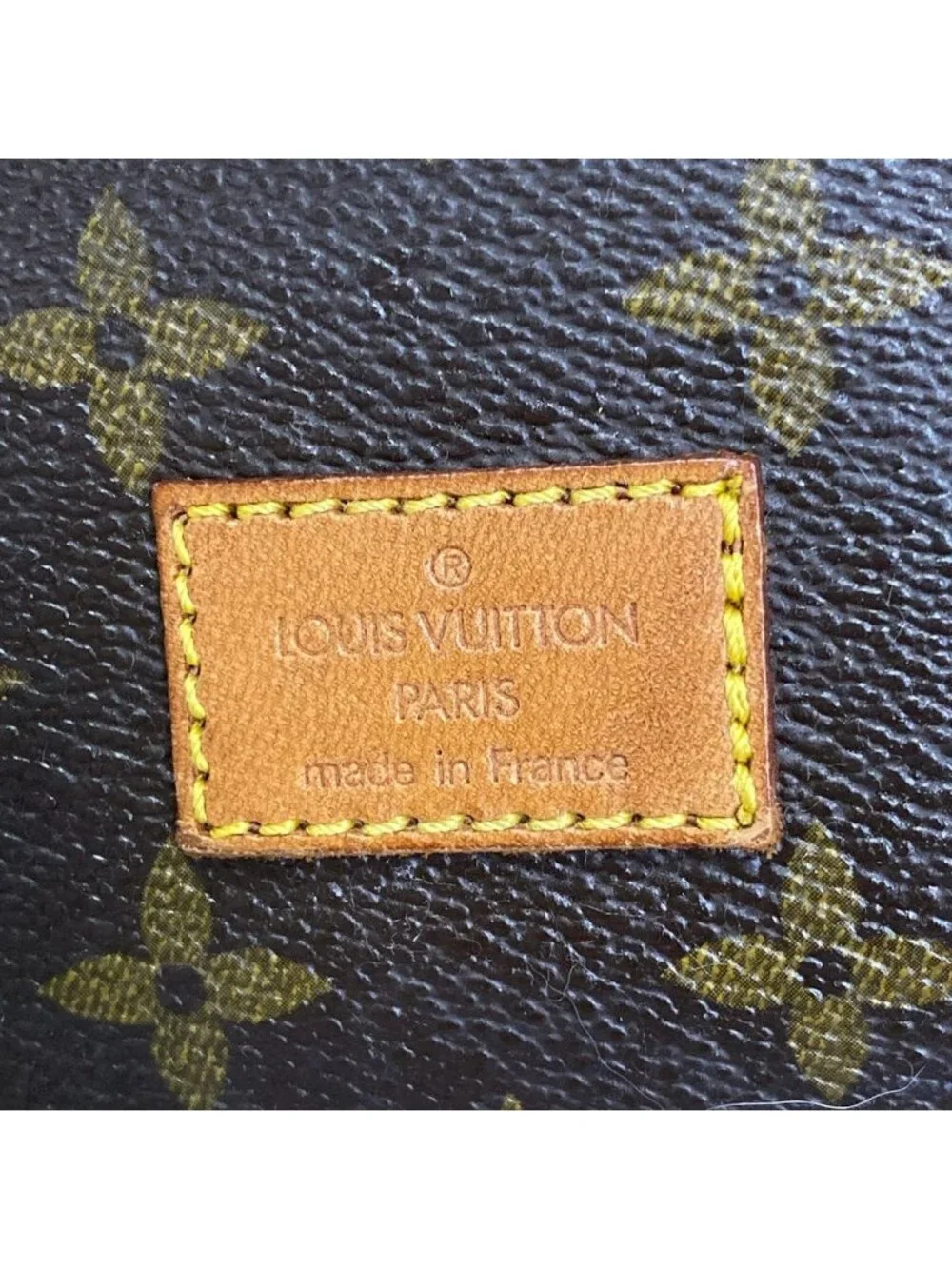 Louis Vuitton Shoulder Bag Monogram Saumur 30
